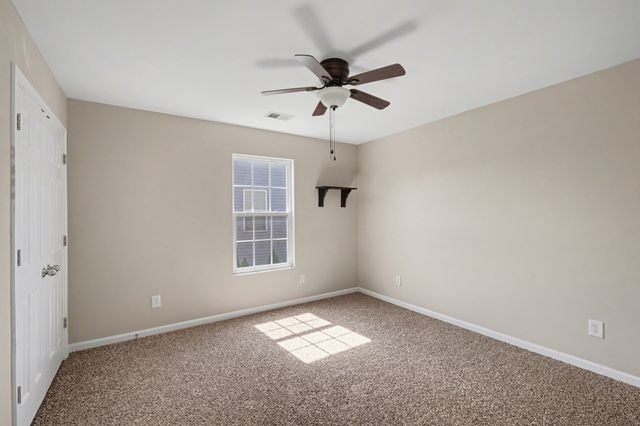 1042 Countess Ln, Spring Hill, TN 37174