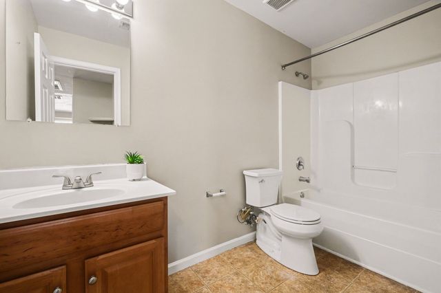 1042 Countess Ln, Spring Hill, TN 37174