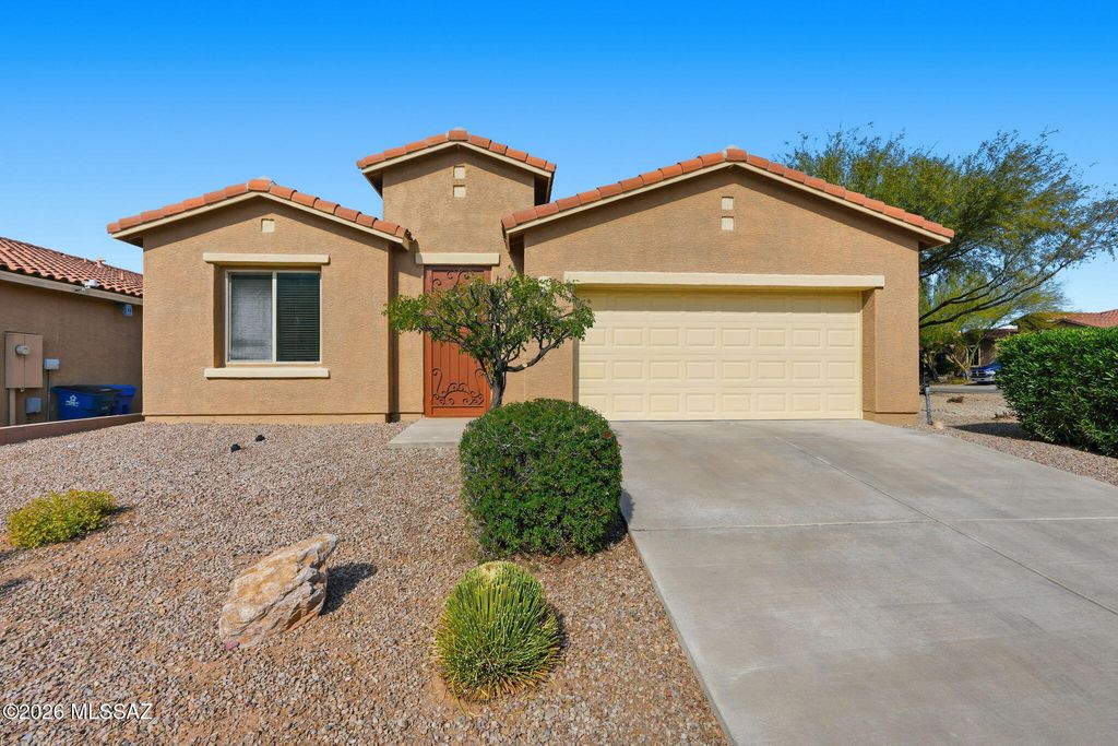1163 E Empire Canyon Lane, Sahuarita, AZ 85629