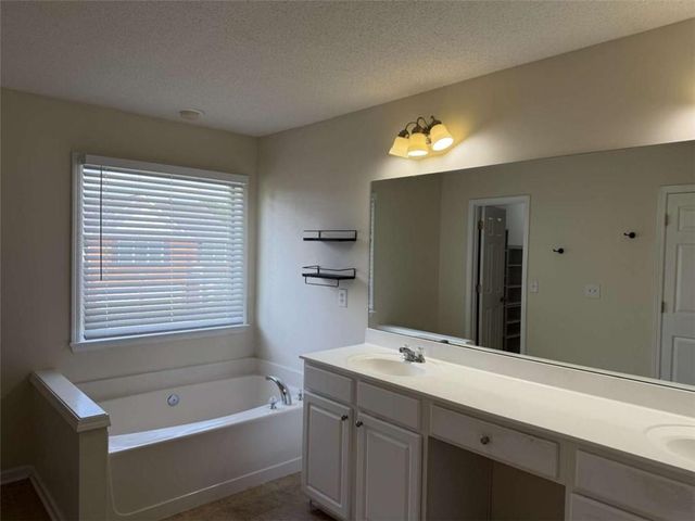 8910 Ruel Lane, Suwanee, GA 30024