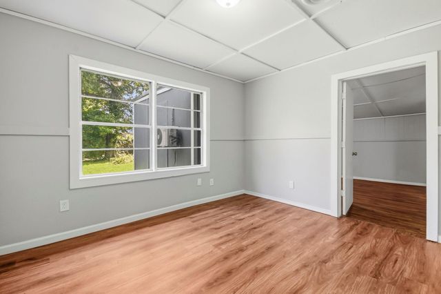 8186 Record Street, Houston, TX 77028