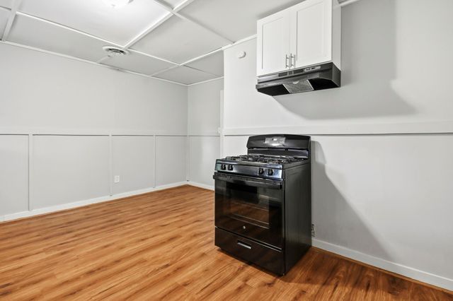 8186 Record Street, Houston, TX 77028