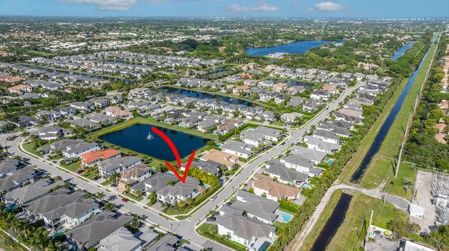 6903 NW 28th Avenue, Boca Raton, FL 33496