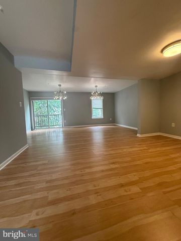 5023 COLBURN TER, Hyattsville, MD 20782
