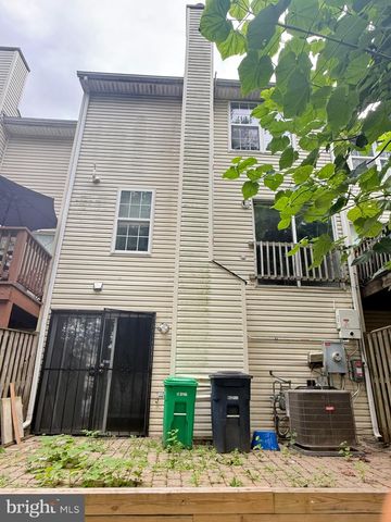 5023 COLBURN TER, Hyattsville, MD 20782