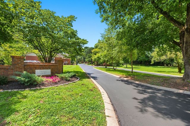 111 Colony Ct, Nashville, TN 37204