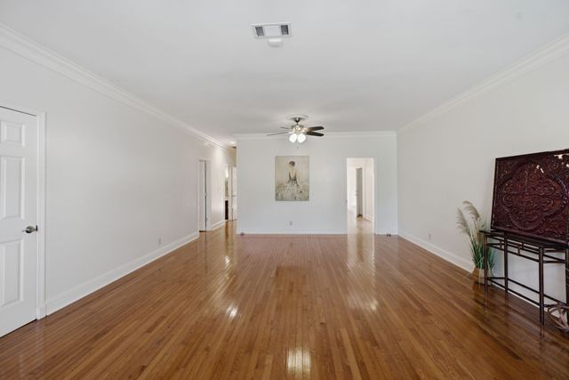 111 Colony Ct, Nashville, TN 37204