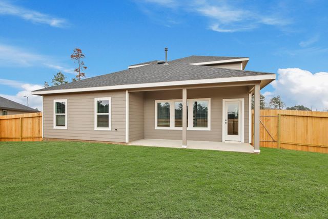 15753 Garden Ridge Drive, Montgomery, TX 77316