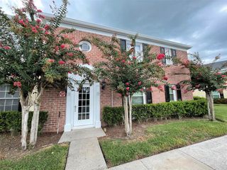 13722 ORANGE SUNSET DR 102, Tampa, FL 33618