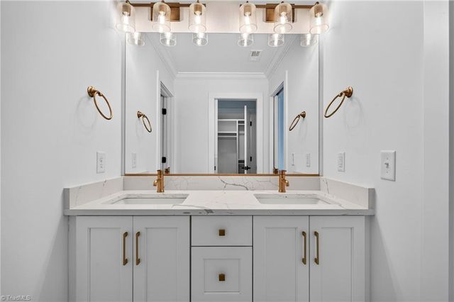 5683 Timber Trace Way, Oak Ridge, NC 27310