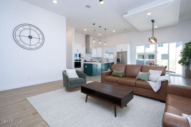 3800 Fix Place, El Paso, TX 79938