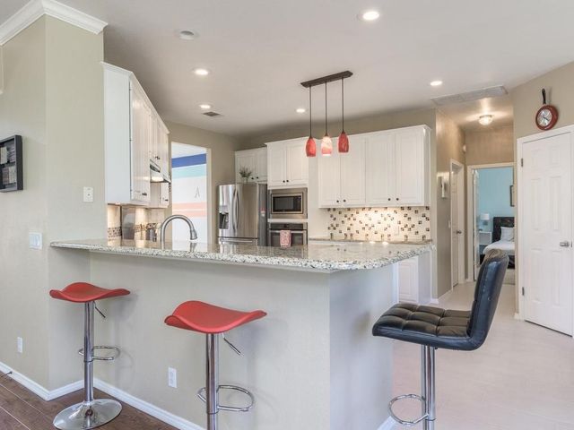 3404 Lyon Club CT, Austin, TX 78738