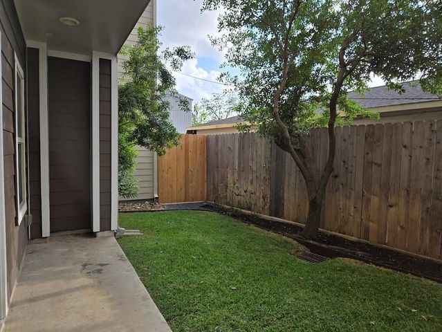 4109 Allen Street, Houston, TX 77007