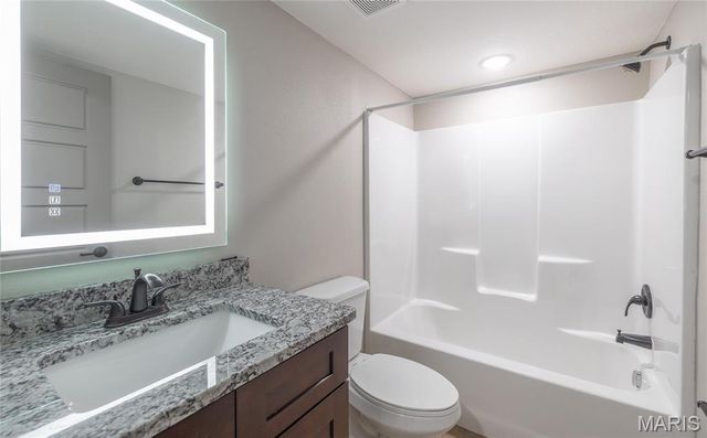 163 Mesa Drive, Waynesville, MO 65583