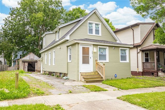581 Frost Avenue, Rochester, NY 14611