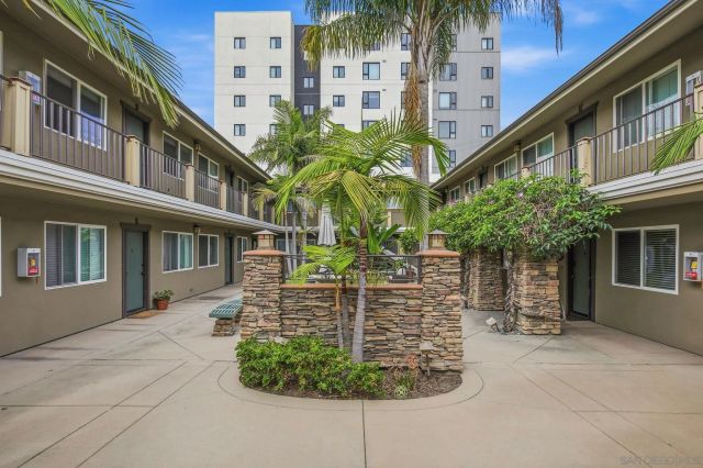 3932 9th Ave 5, San Diego, CA 92103