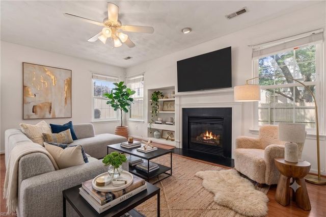 3004 Big Bend DR, Chesapeake, VA 23321
