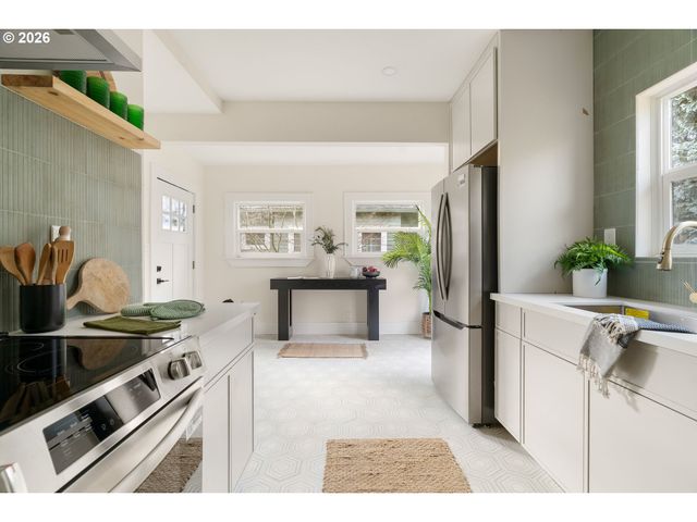 7215 Se 20TH Ave, Portland, OR 97202