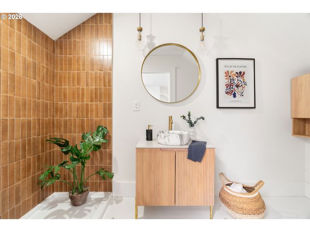 7215 Se 20TH Ave, Portland, OR 97202