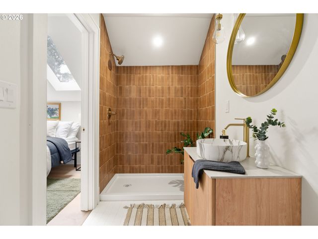 7215 Se 20TH Ave, Portland, OR 97202