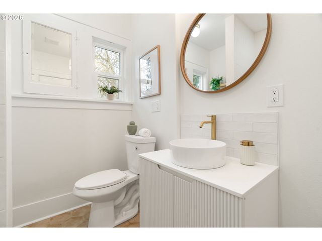 7215 Se 20TH Ave, Portland, OR 97202