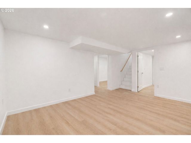 7215 Se 20TH Ave, Portland, OR 97202