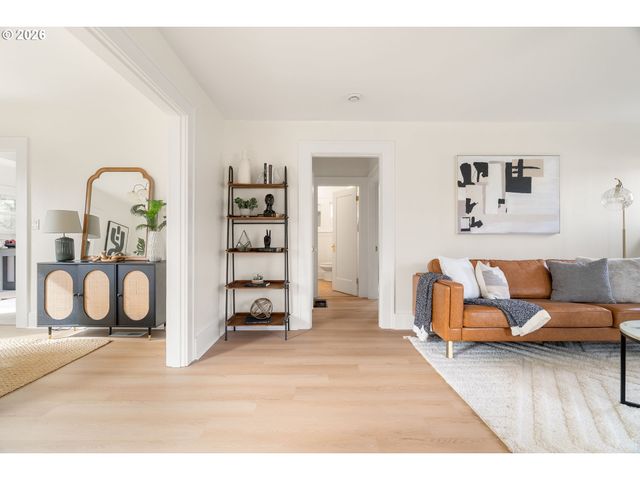 7215 Se 20TH Ave, Portland, OR 97202