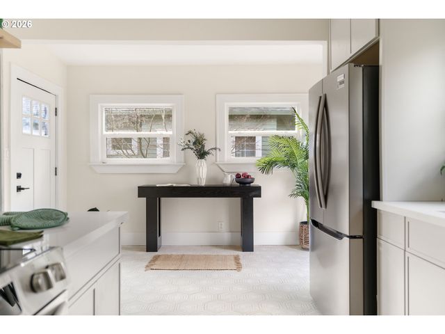 7215 Se 20TH Ave, Portland, OR 97202