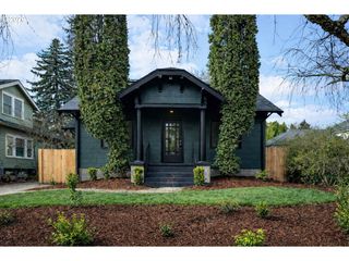 7215 Se 20TH Ave, Portland, OR 97202