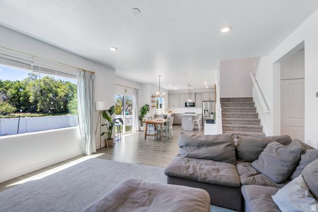646 S MEADE ST, Mapleton, UT 84664