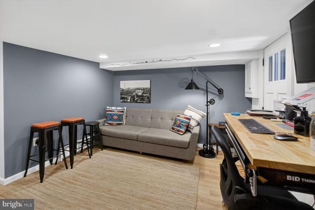 553 24TH ST NE, Washington, DC 20002