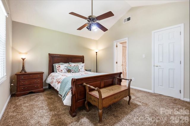 7601 Gillman Court, Charlotte, NC 28269