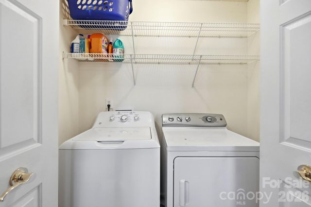 7601 Gillman Court, Charlotte, NC 28269
