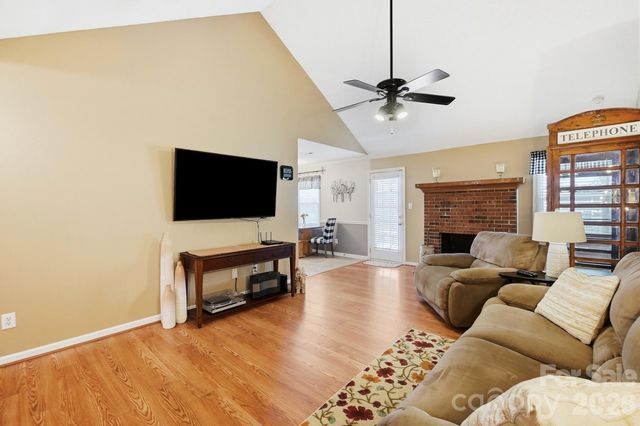 7601 Gillman Court, Charlotte, NC 28269