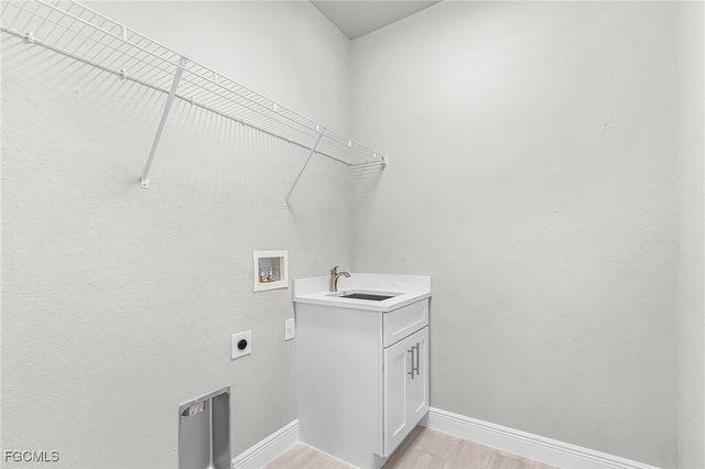 637 Royce RD, Labelle, FL 33935