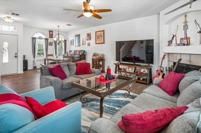 1141 Timberlake Lane, Lewisville, TX 75067
