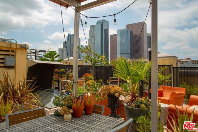 108 W 2nd Street 514, Los Angeles, CA 90012