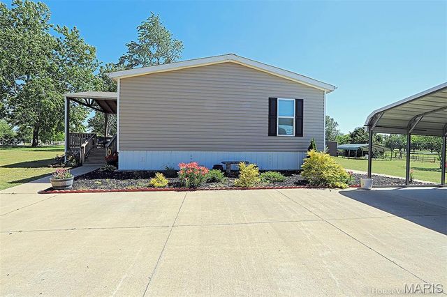 61 County Highway 449, Sikeston, MO 63801