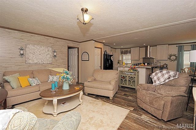 61 County Highway 449, Sikeston, MO 63801