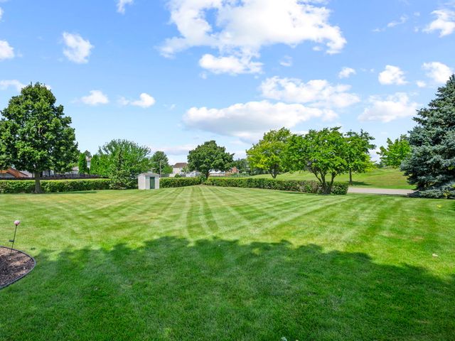 17234 Long Bow Drive, Lockport, IL 60441