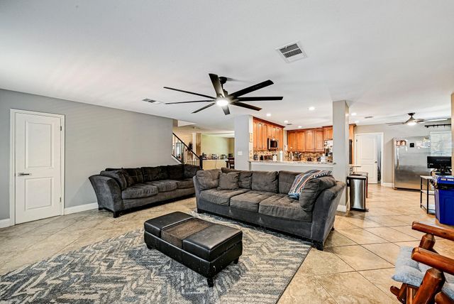 104 N Sumac LN, Georgetown, TX 78633