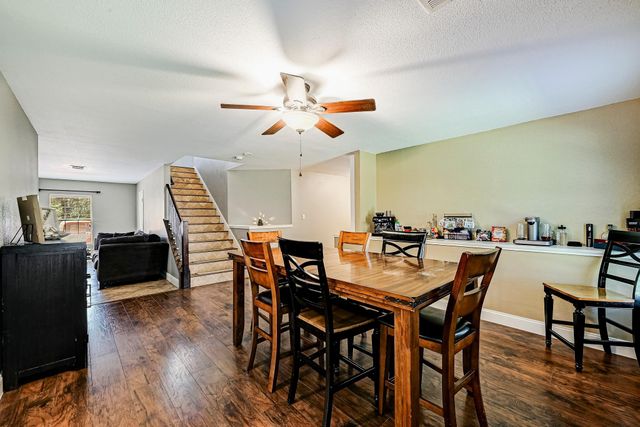 104 N Sumac LN, Georgetown, TX 78633