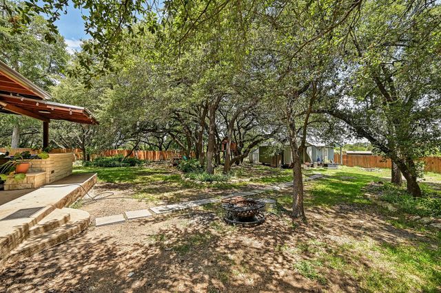 104 N Sumac LN, Georgetown, TX 78633