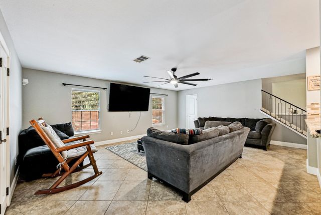 104 N Sumac LN, Georgetown, TX 78633
