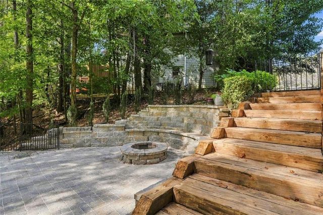 115 Redleaf Court, Alpharetta, GA 30005