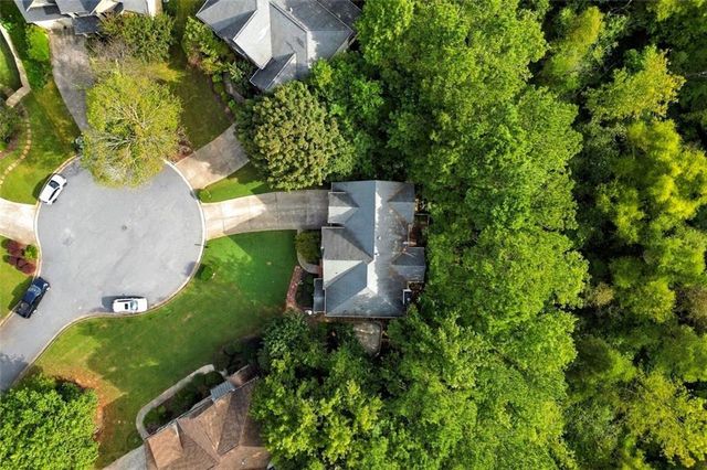115 Redleaf Court, Alpharetta, GA 30005