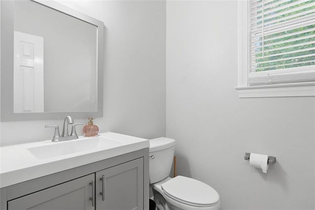 115 Redleaf Court, Alpharetta, GA 30005