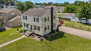 63 Rosedale Ave, Clifton City, NJ 07013