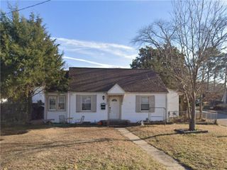 1201 Sunset DR, Norfolk, VA 23503