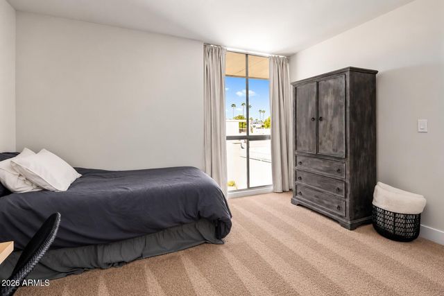8633 E MONTEROSA Avenue, Scottsdale, AZ 85251